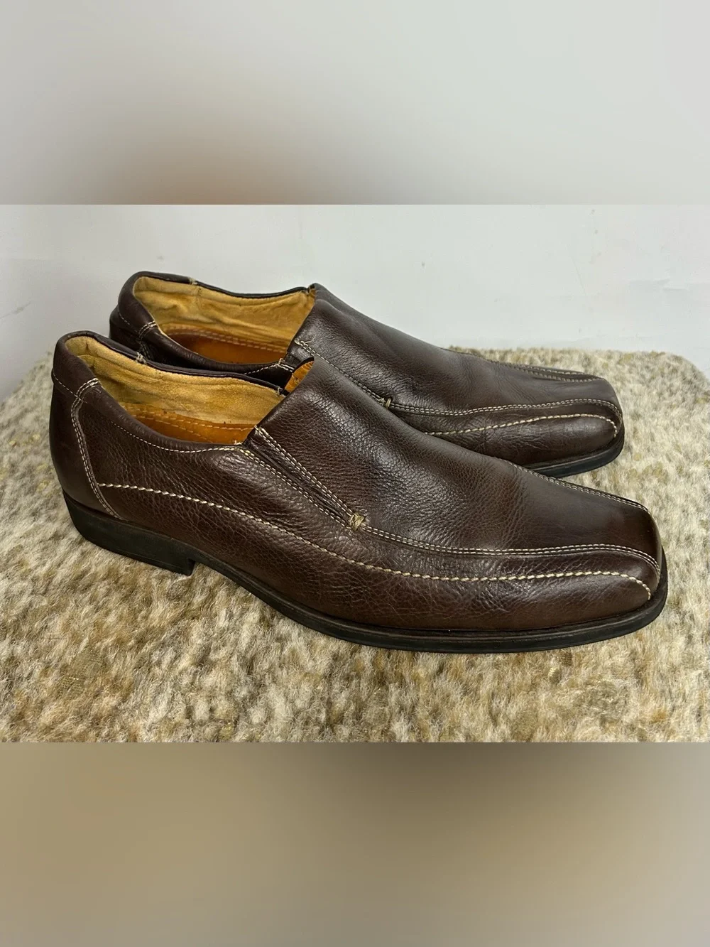 Sandro Moscoloni classic sophisticated